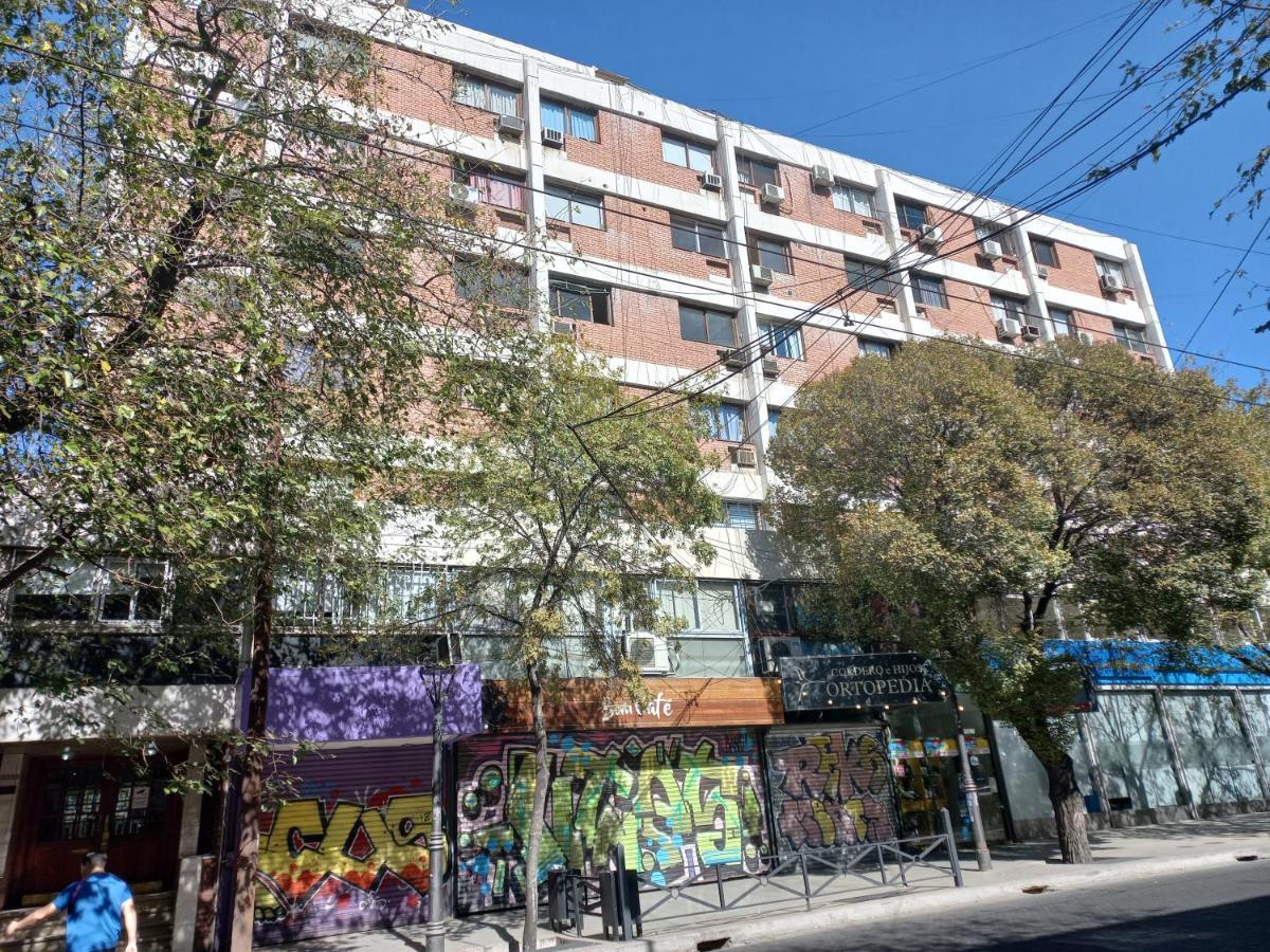 Mendoza 3 Dormitorios Con Balcones Y Alem Chic Monoambiente Y Mendoza Estudio Para 1 3 Apartamentos Экстерьер фото